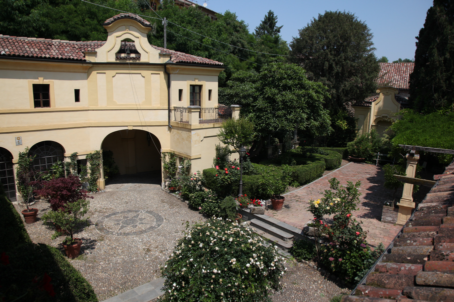 Piazza Giardino rosa dei venti